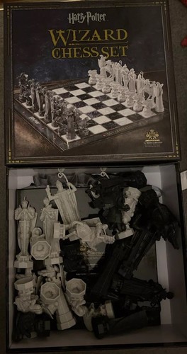 Harry potter wizard chess set - harry,
