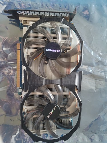 Gigabyte windforce gtx 560 - gigabyte,
