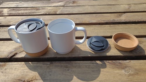 Premium ceramic cups mugs - x,