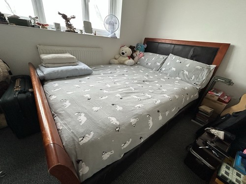 Double bed with - bed,