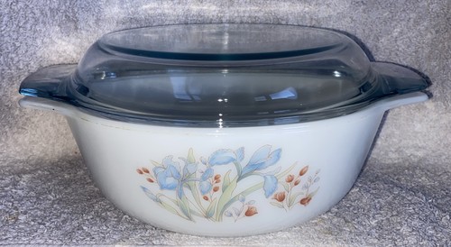 Vintage pyrex england - pyrex, blue
