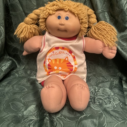 Cabbage patch kid vintage doll - patch,