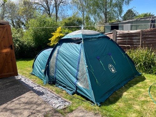 Coleman space 400 person - space,