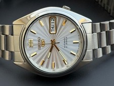 Vintage Seiko 5 Automatic Mens Watch  Jewels Day-Date Japan S-34