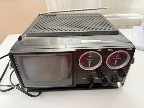 Vintage crown portable - portable, tv