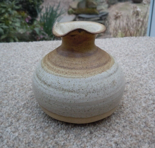 Conwy studio pottery bud - pottery,