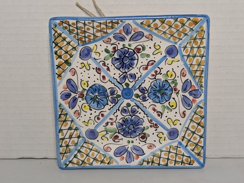 Cruz spanish pottery - cruz, square