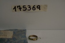 Gas throttle tube return