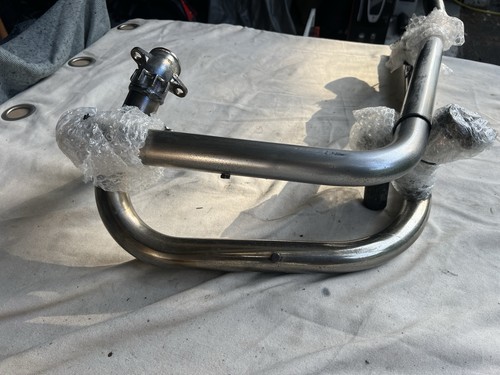Genuine triumph thruxton 900 - triumph,
