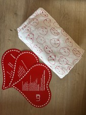 Momiji Collectible Dainty