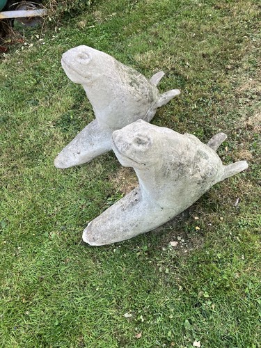 Two solid concrete life size - concrete,