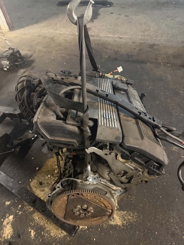 Bmw engine m54b30 e83 - m54b30,