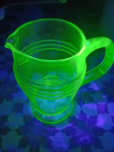 Uranium glass - glass,