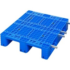 Plastic Pallet – 1100x1100mm 3-Runner Design for Stable Stacking & Forklift Use