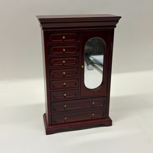 12th scale dolls house - scale,