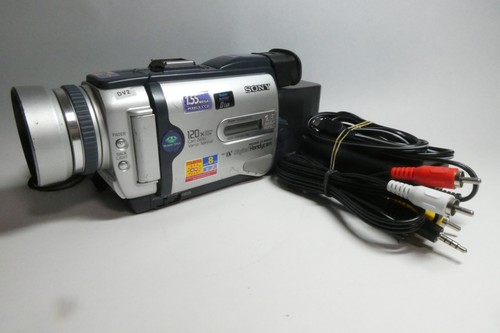 Sony dcr trv30e - sony, zeiss