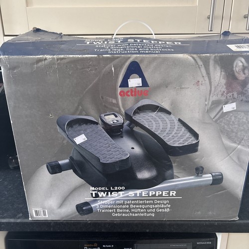Active twist stepper - active, exercise