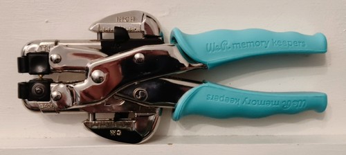 Memory keepers - r,