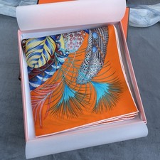 100% Pure Mulberry Silk Multicolour Hand Rolled Large Silk Scarf-35"