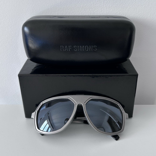 Raf simons linda - x, farrow