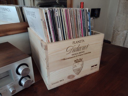 Vinyl record storage box - record, lp