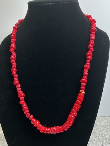 Single strand red - red, beaded