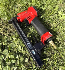 Clarke CSN1D 2 in 1 Air Staple