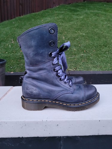 Martens triumph aimilita - martens,