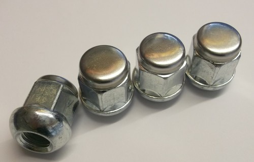 Wheel nuts lugs - 4,