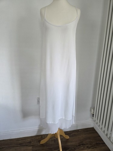 Out xile white - out, slip