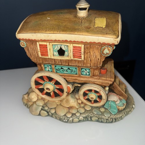 Pendelfin gypsy romany caravan - pendelfin,