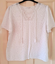 Falmer Heritage Broderie