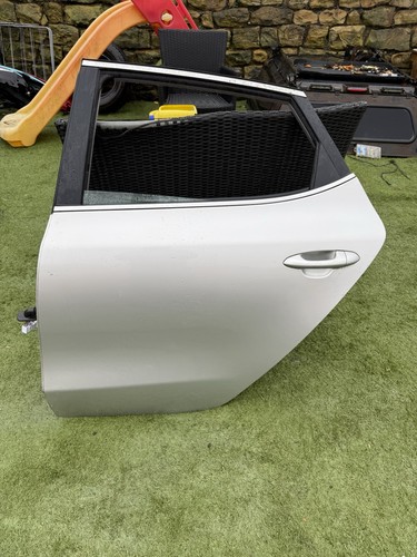 Kia ceed crdi hatchback - kia, 5
