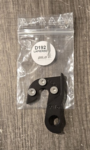 Black derailleur hanger - derailleur,