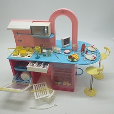 Vintage Sindy Kitchen Cafe Playset with Box - Some Minor Missing Pieces