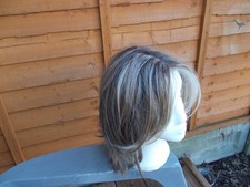 RAQUEL WELCH 'UPSTAGE' WIG