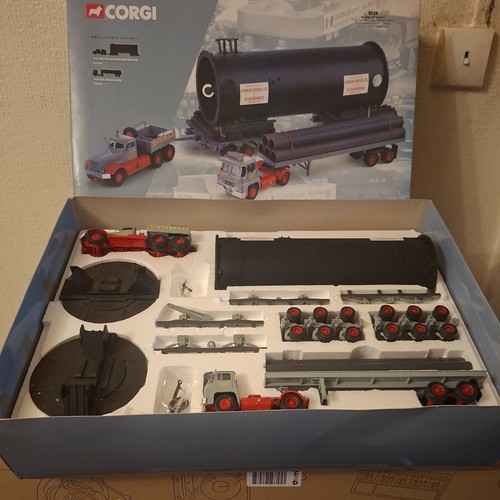 Corgi 31014 heavy - heavy,