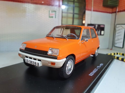 Renault 1972 orange r5 - renault,