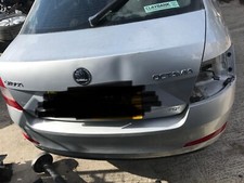 GENUINE 13-16 SKODA OCTAVIA