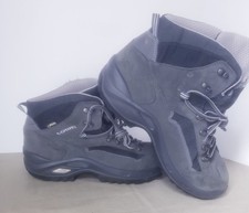 Lowa Renegade GTX Mid hiking
