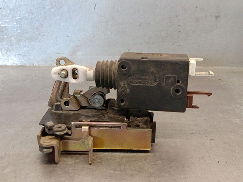 913688 front right - front, lock