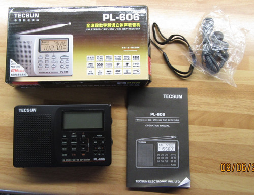 Tecsun 606 portable - pl-606,