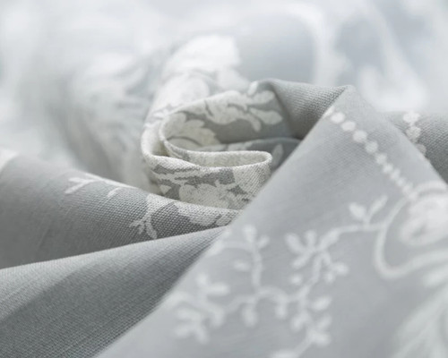 Laura ashley - laura,