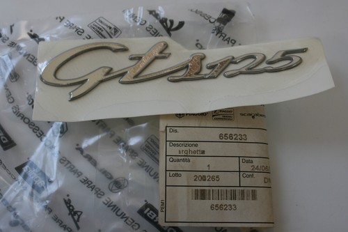 Side cowl nameplate - , sticker