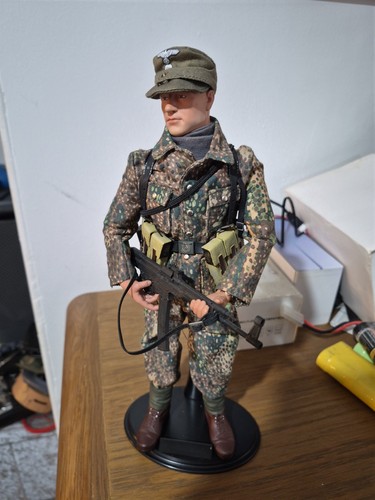 Scale ww2 german soldier - scale,