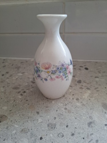 Wedgwood angela vase - wedgwood,