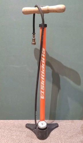 Silca super pista - vintage, bike