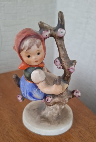 Hummel figurine apple tree - hummel,
