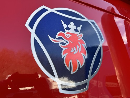Scania griffin logo - griffin,