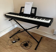 Roland FP-10 Digital Piano